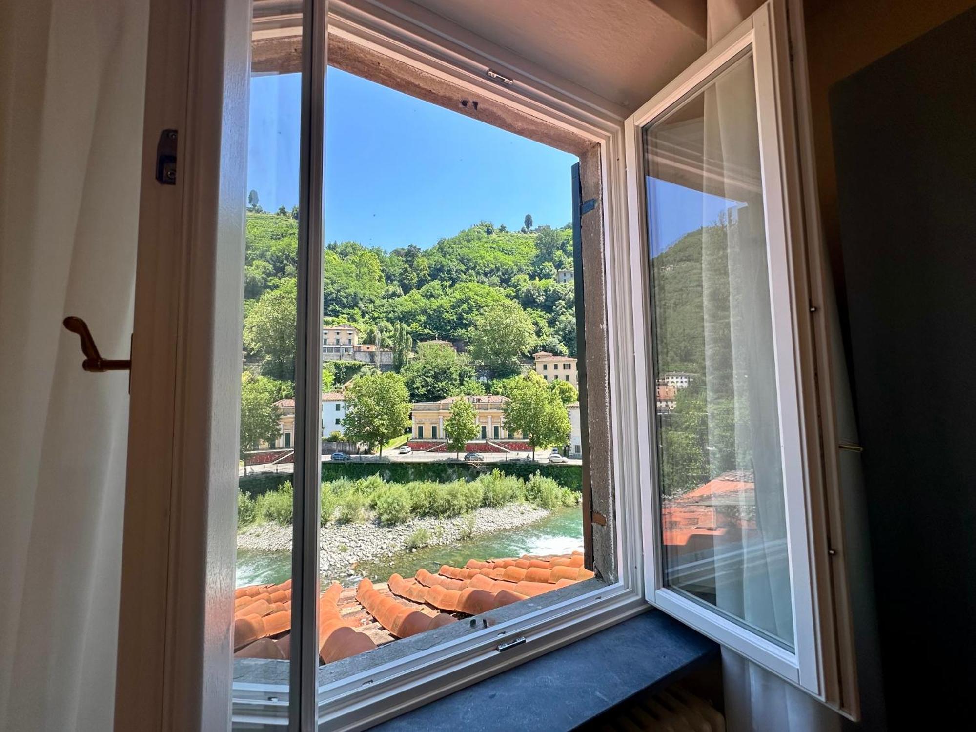 באניי די לוקה La Ninfa Hotel מראה חיצוני תמונה